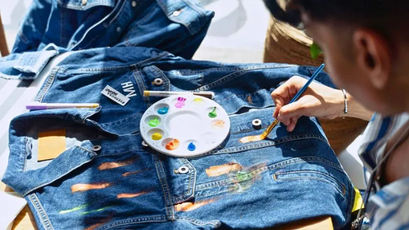 diy-clothing-upcycling-techniques-for-beginners